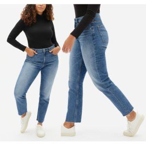 Everlane The Curvy Cheeky Ankle Jean in Classic Blue Raw Hem